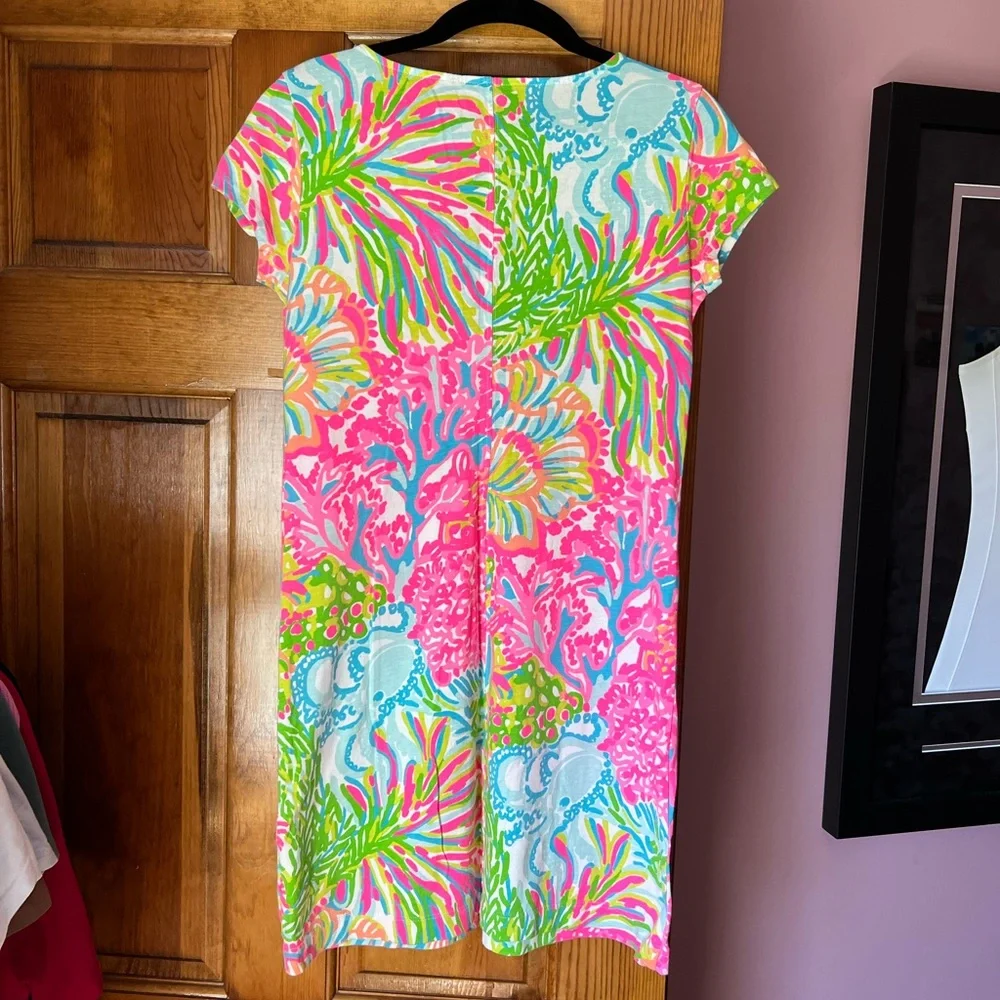 Lily Pulitzer T-Shirt Dress - Picture 4 of 7